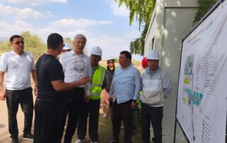 Kyrgyz-Minister-Site-Visit-5
